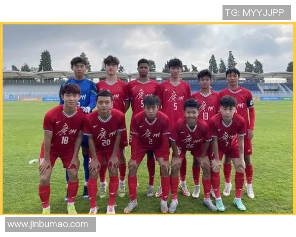 广州足球队荣登足球节奏排行榜第四名引发热议 广州足球队荣登足球节奏排行榜第四名引发热议