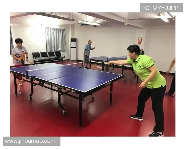 杨芳独家分享乒乓球技巧与心得助你提升球技的秘密之道 杨芳独家分享乒乓球技巧与心得助你提升球技的秘密之道