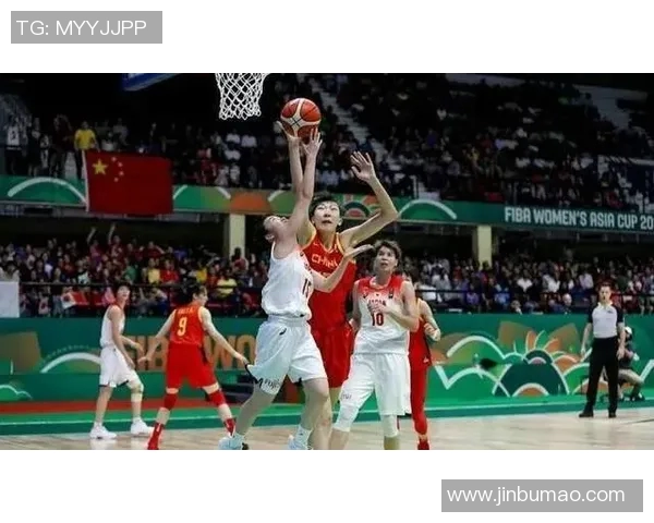 上海篮球队比赛经验引发热议球迷与专家观点交锋分析 上海篮球队比赛经验引发热议球迷与专家观点交锋分析