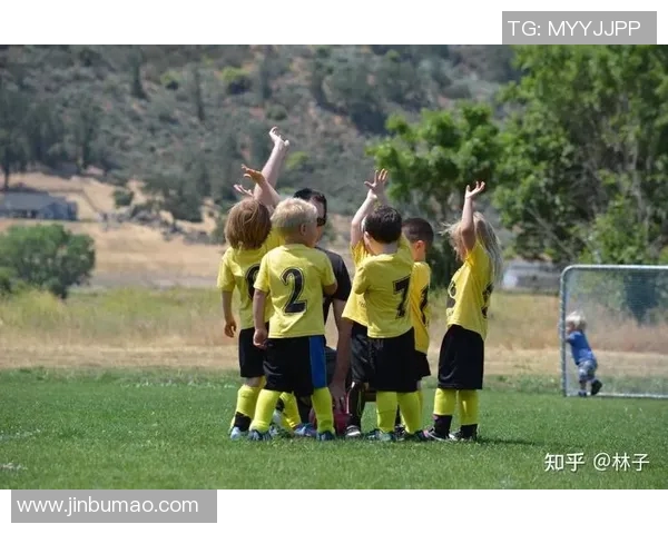 格列兹曼的足球之路：从天才少年到世界顶级前锋的传奇旅程