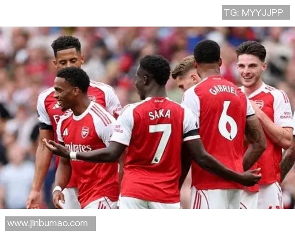 切尔西与阿森纳球迷冲突引发激烈斗殴现场混乱不堪