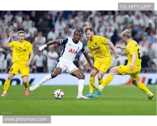 瓦勒伦与博德的精彩对决分析及赛季前景展望