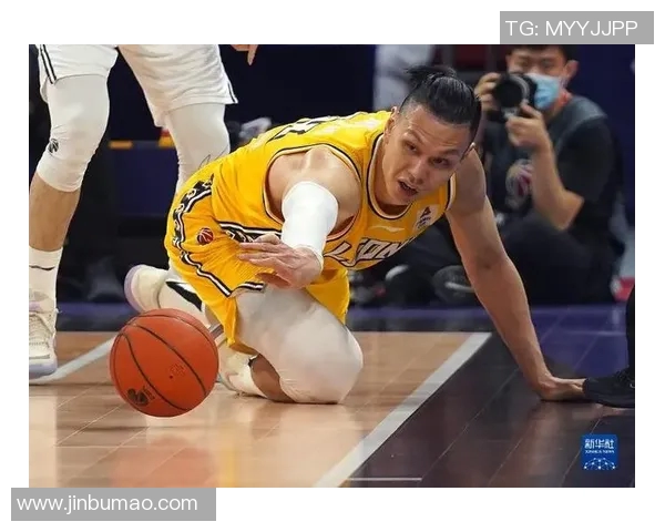 许钟豪的成长之路：从少年梦想到职场精英的蜕变与奋斗