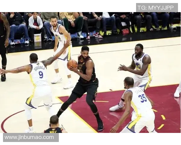 骑士与勇士精彩对决回放12月6日比赛全程回顾与精彩瞬间分析