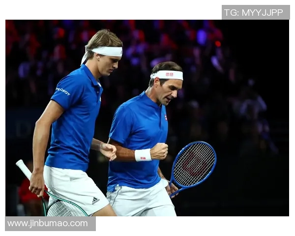 兹维列夫与索克激战正酣谁能在网球赛场上笑到最后