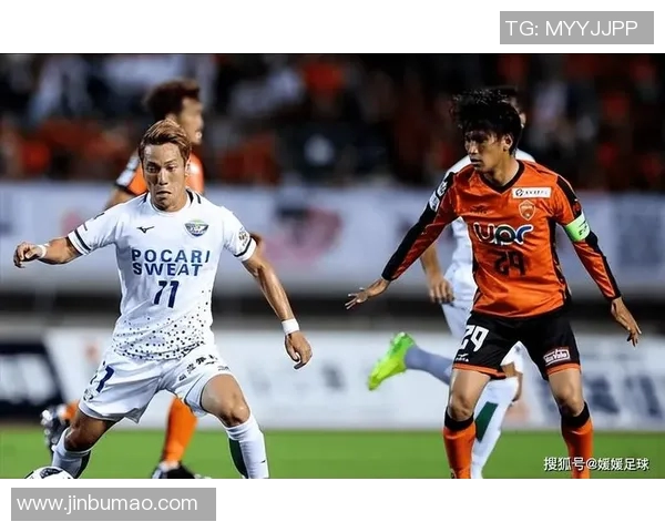 横滨队与甲府队激战正酣2018年6月24日精彩赛事回顾与分析