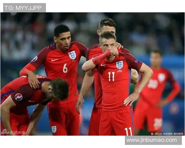 AC米兰与热那亚激战正酣比分结果揭晓引发球迷热议