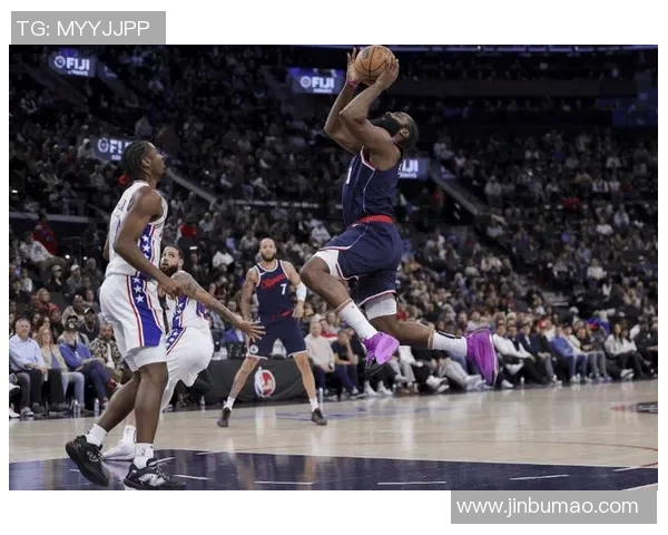 勇士与尼克斯激战在即2月24日篮球盛宴即将开启 勇士与尼克斯激战在即2月24日篮球盛宴即将开启