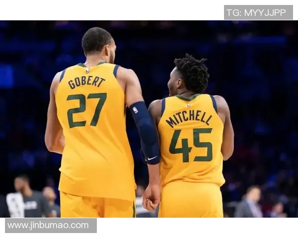 尤他爵士与金州爵士的精彩对决回顾与分析