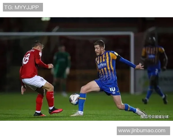 巴恩斯利与诺茨郡激战正酣谁能在这场对决中笑到最后