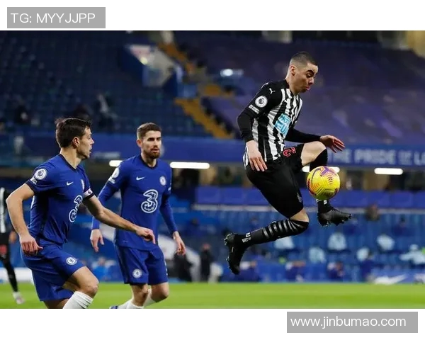 纽卡斯尔主场迎战布莱克全力争胜展现球队实力与斗志