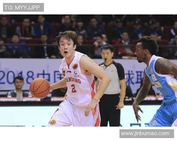 赵岩昊的篮球之路：从青涩少年到CBA明星球员的成长历程与未来展望