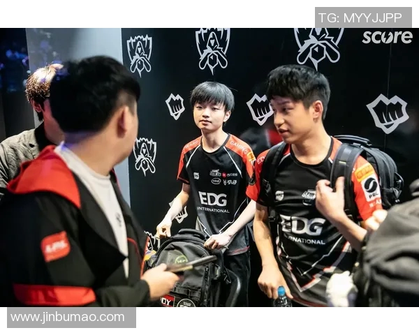 重磅专题：探秘EDG战队进攻革新背后的战术与策略解析